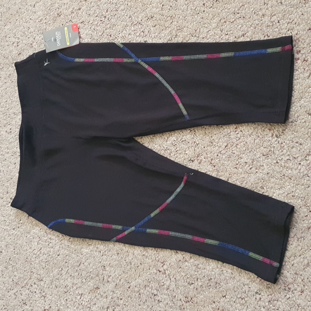 Danskin Athletic Capri Leggings Black Sz Small